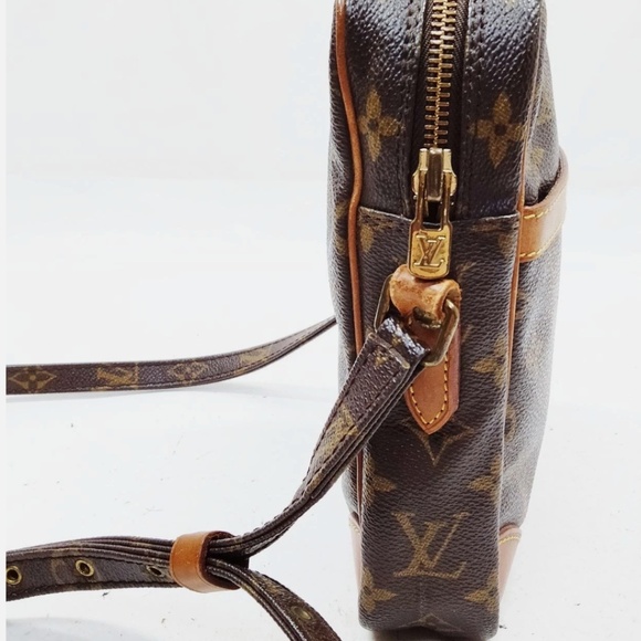 Pre-Owned Louis Vuitton Shoulder Bag Monogram Danube UNISEX - Picture 4 of 8